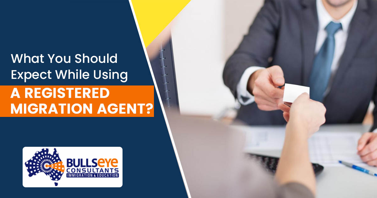 What you should expect while using a registered migration agent